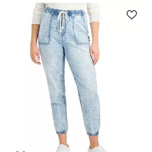 Women's New Denim Jogger Jeans Size Medium